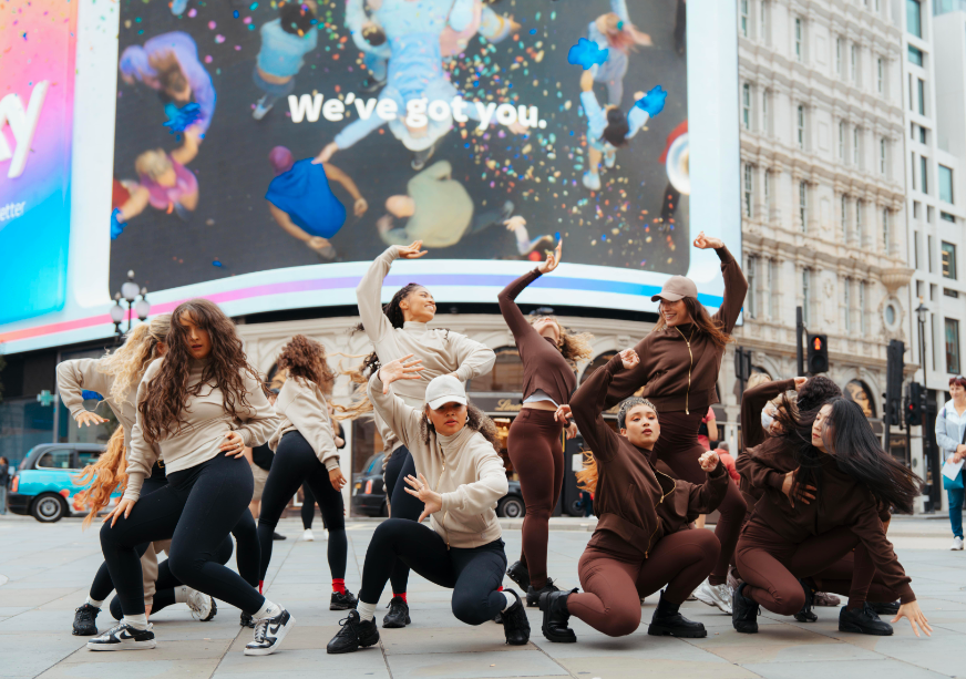 emello-london-fashion-week-takeover-for-london